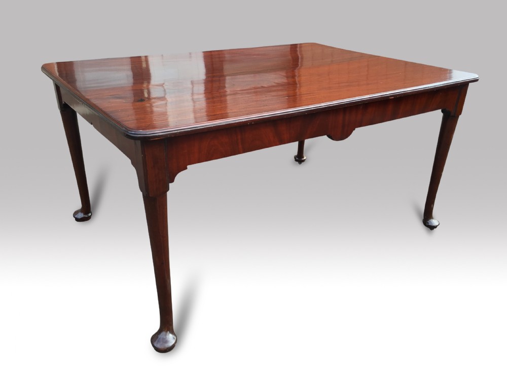 a good 19th c mahogany georgian style dining or center table